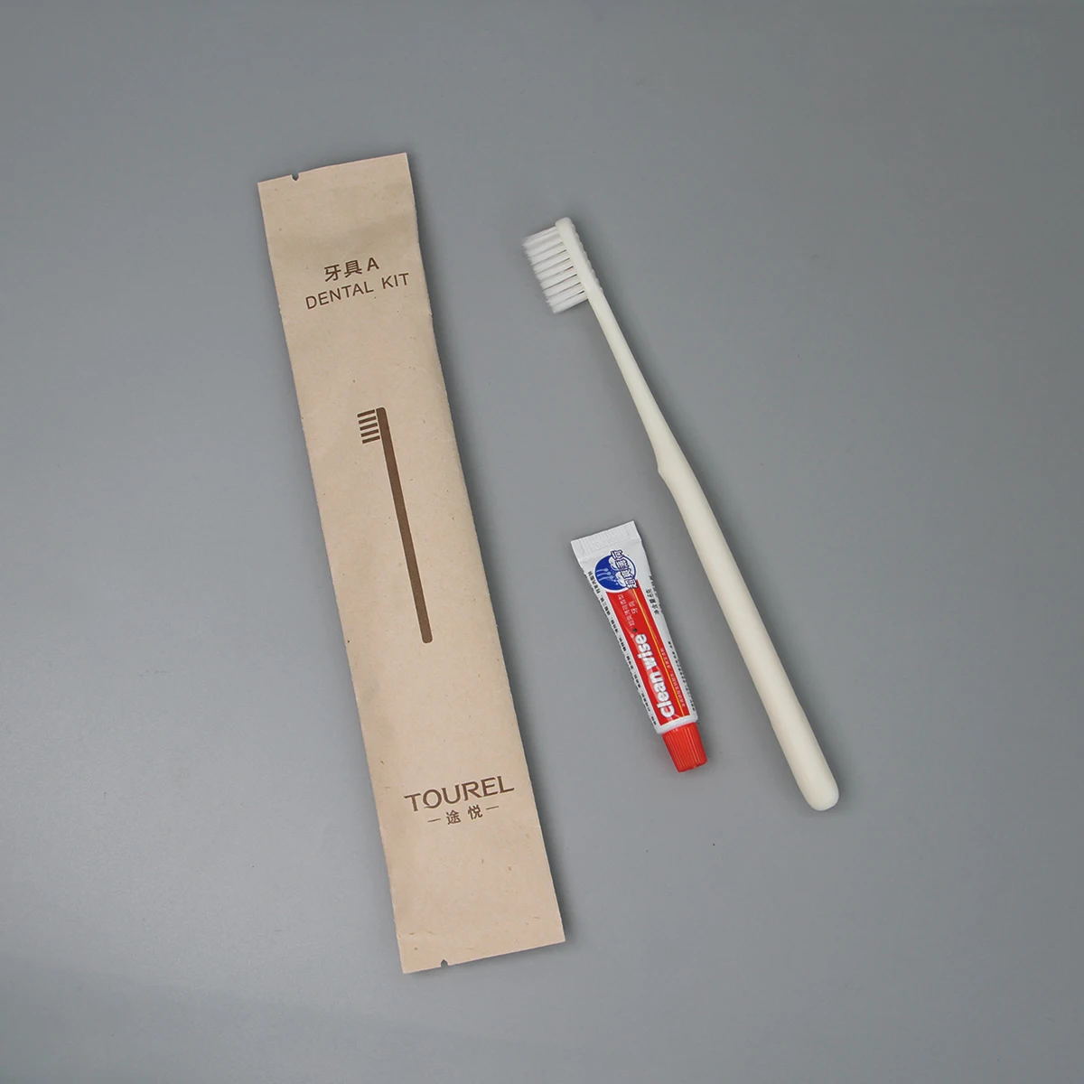 Plastic Free Oem Hotel Toiletries Kit Custom Luxury Eco Friendly Recyclable Sugarcane Paper Disposable Amenities Set