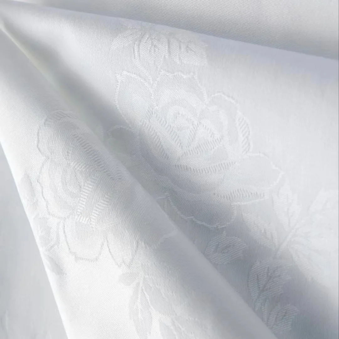 Serviettes en tissu personnalisées en coton 100 % en gros, serviettes de table rectangulaires de luxe réutilisables pour mariages, fêtes et restaurants