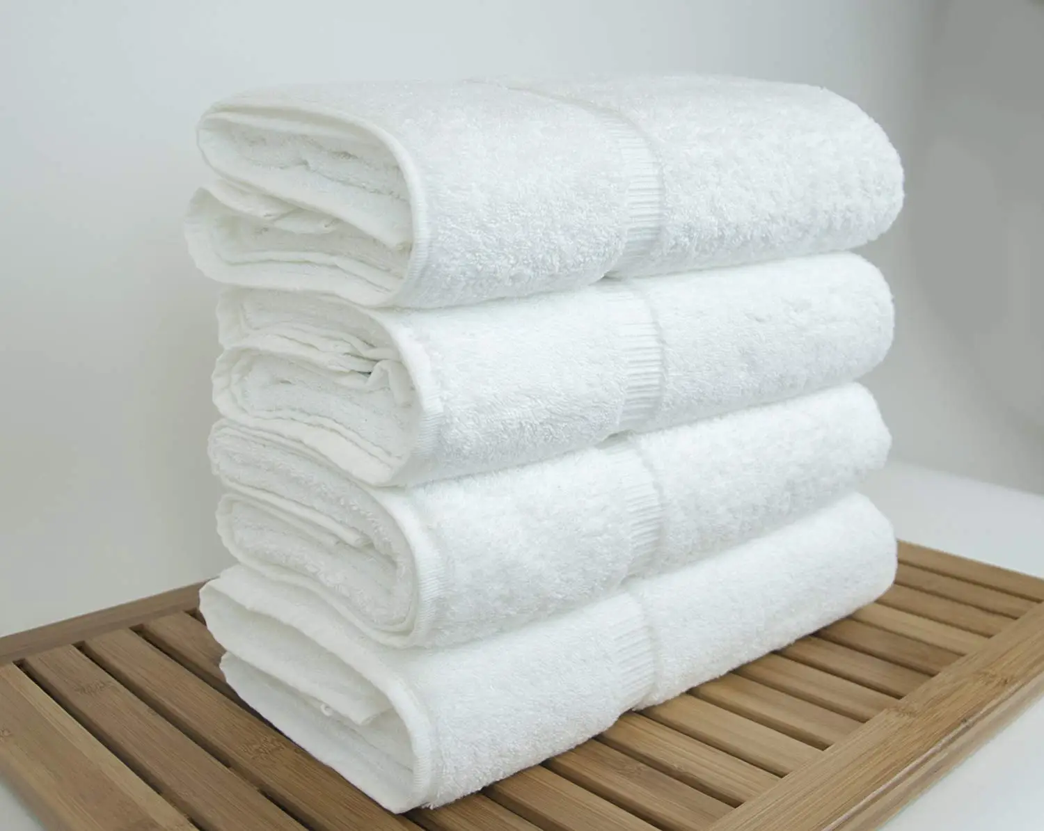 Pure White Custom Embroidery Logo Bathroom Towels 5 Star Hotel Towel Set For Cheap Wholesale