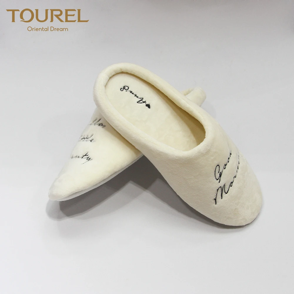Chausson de bain luxueux pour dame d'hôtel Marriot brodé, semelle en cuir PU, équipement de spa, serviette EVA artificielle, articles de confort