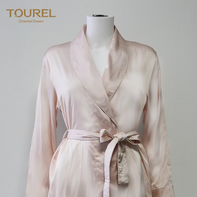 Luxury Wholesale Custom Black And Pink Sexy Bride Satin Hotel 100% Silk Bathrobe Woman